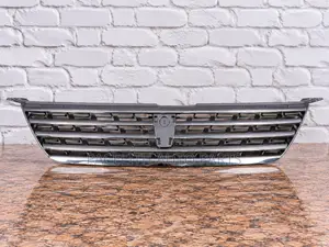 Grille Toyota Premio 240 2003/2004