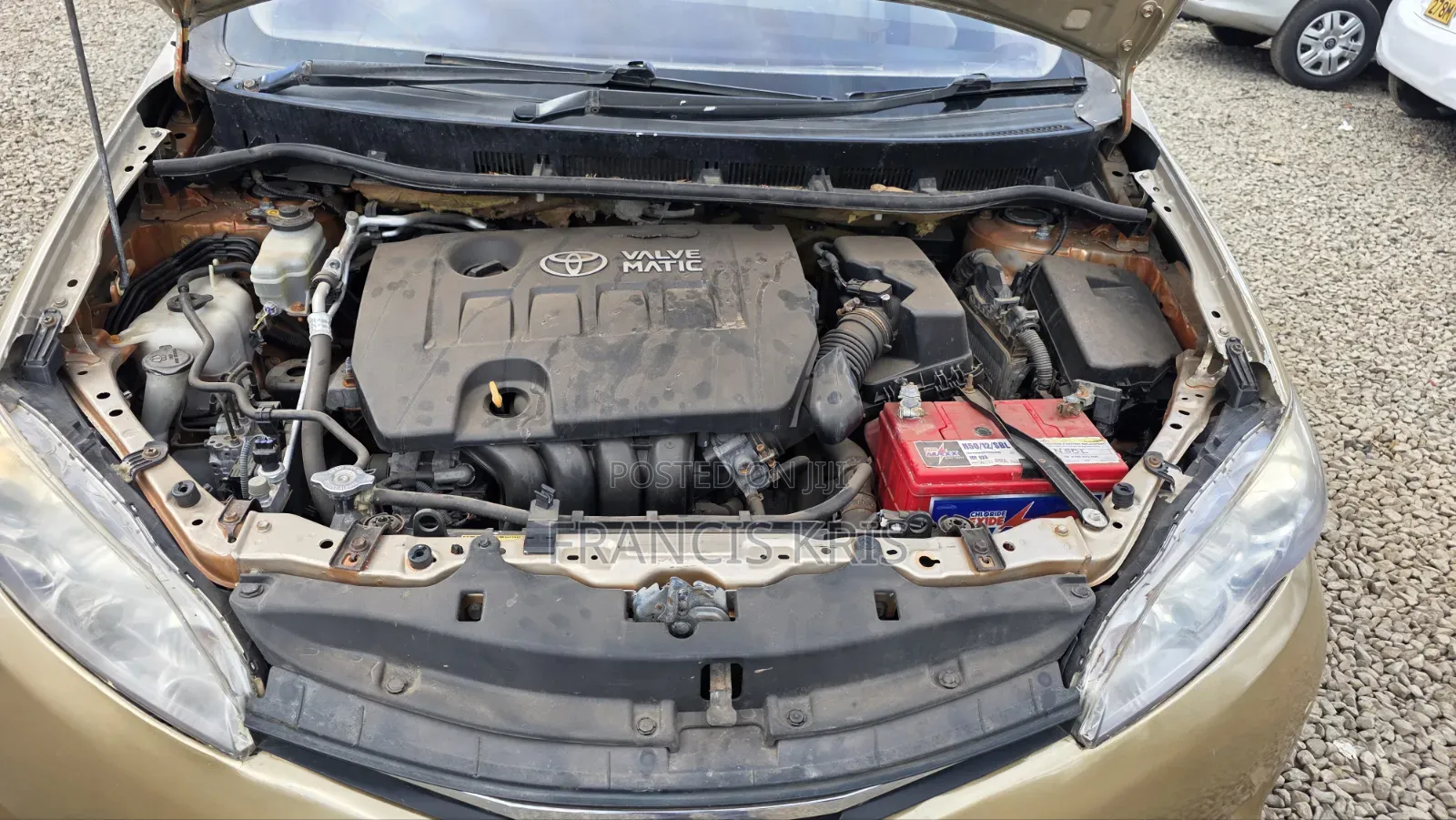 Toyota Wish 2012 Gold