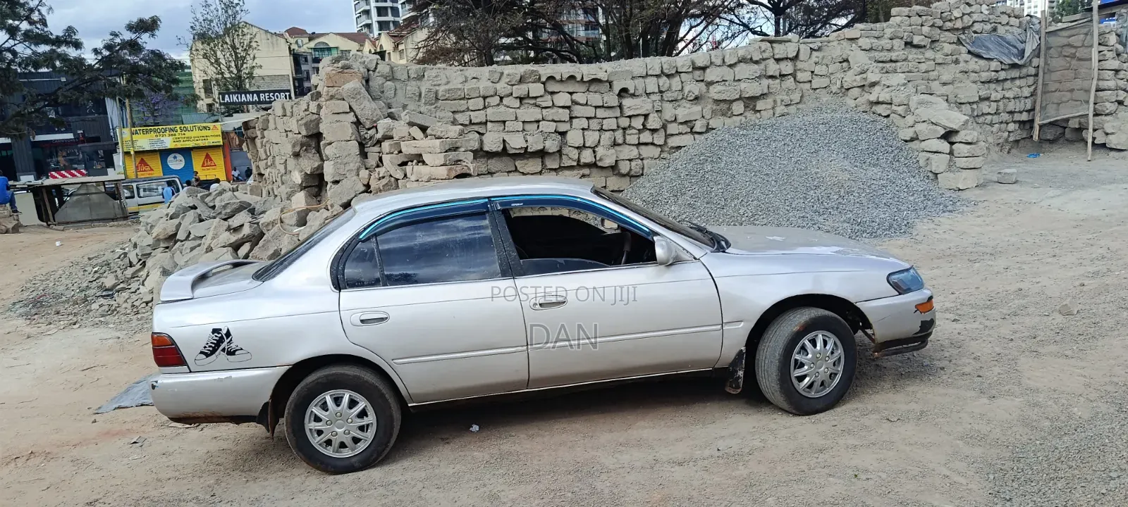 Toyota Corolla Sedan 1999 Gold