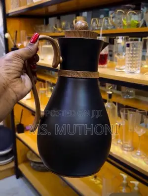 1L Scandinavian-Inspired Thermal Vacuum Flask
