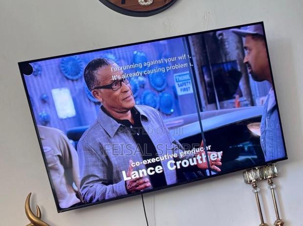 55” Samsung TV - main view