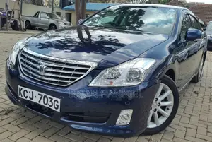 Toyota Crown 2010 Blue