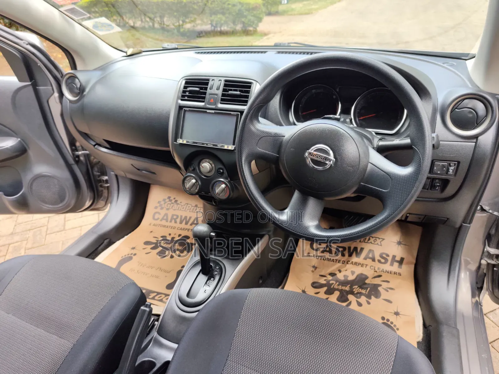 Nissan Latio 1.2 2015 Gray