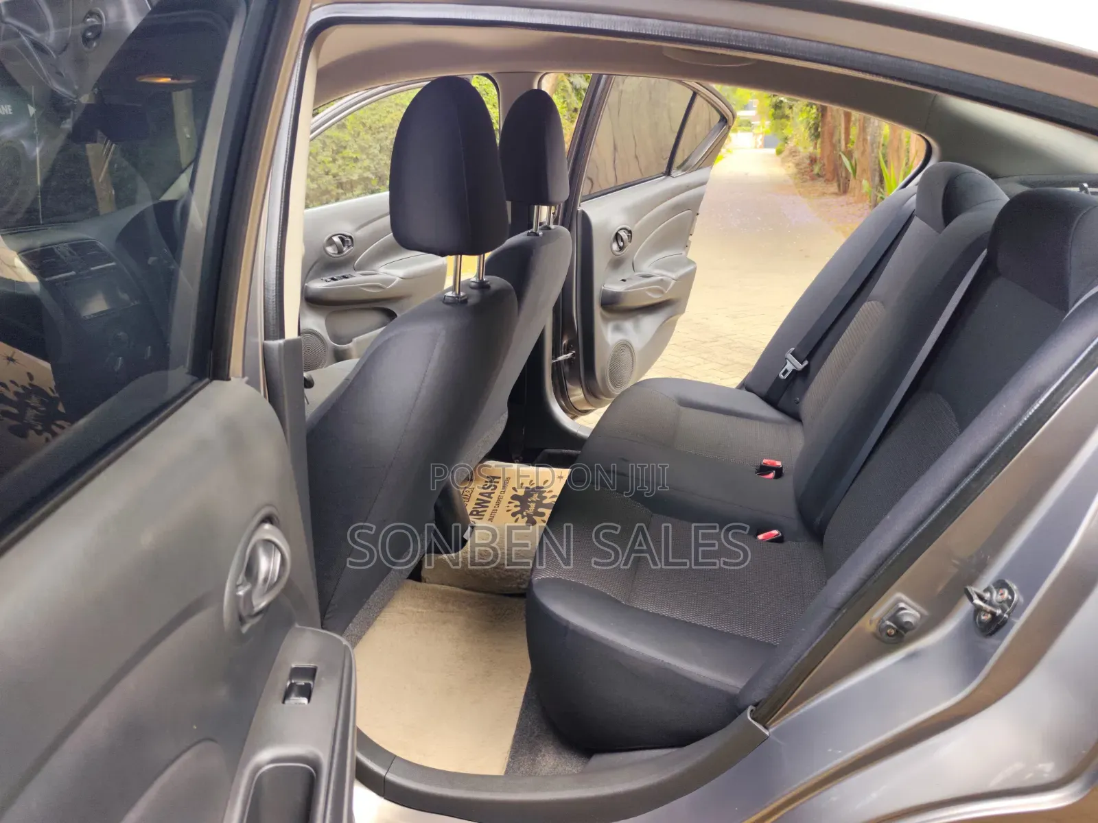 Nissan Latio 1.2 2015 Gray