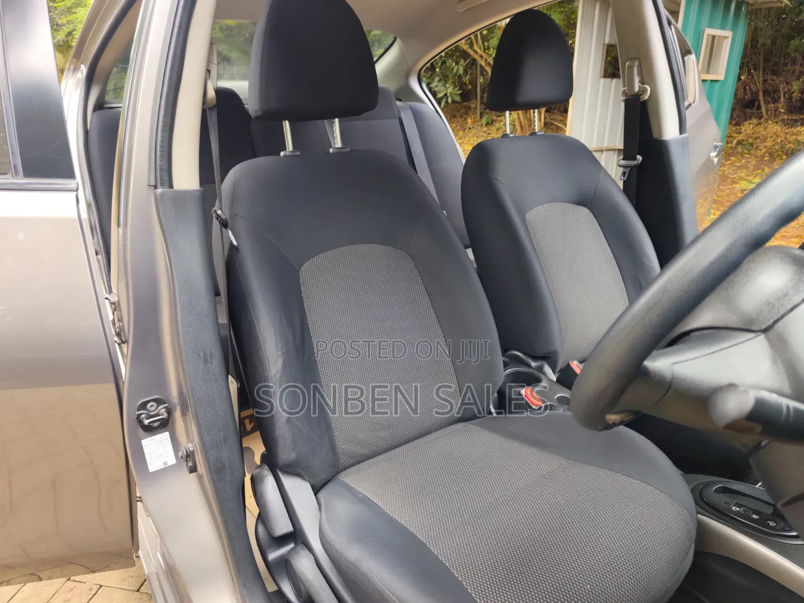 Nissan Latio 1.2 2015 Gray