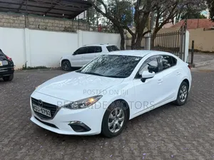 Mazda Axela 2015 White