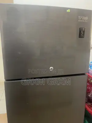 200L Von Hotpoint Double Door Fridge