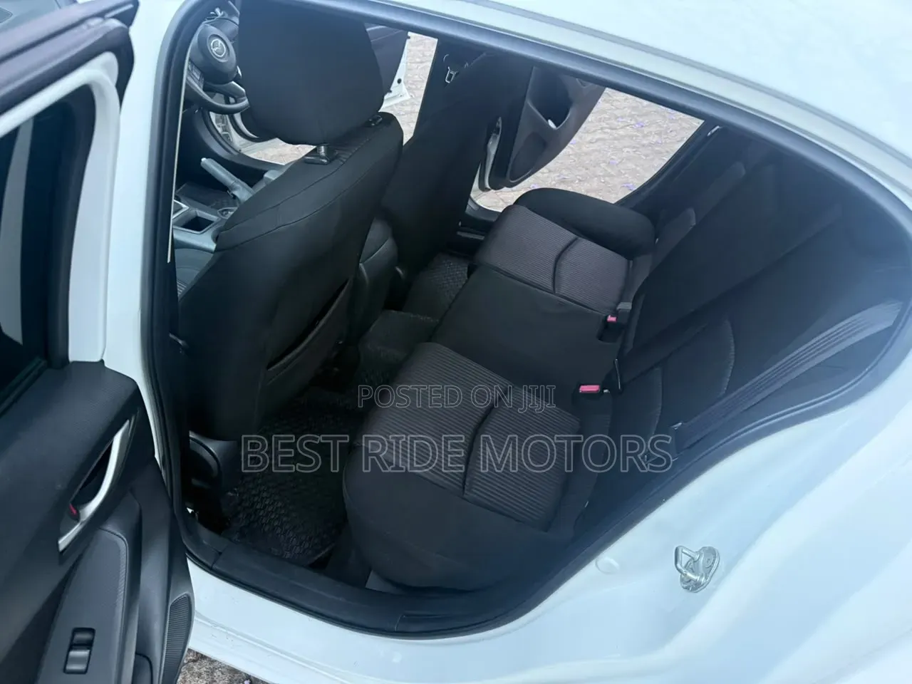 Mazda Axela 2015 White