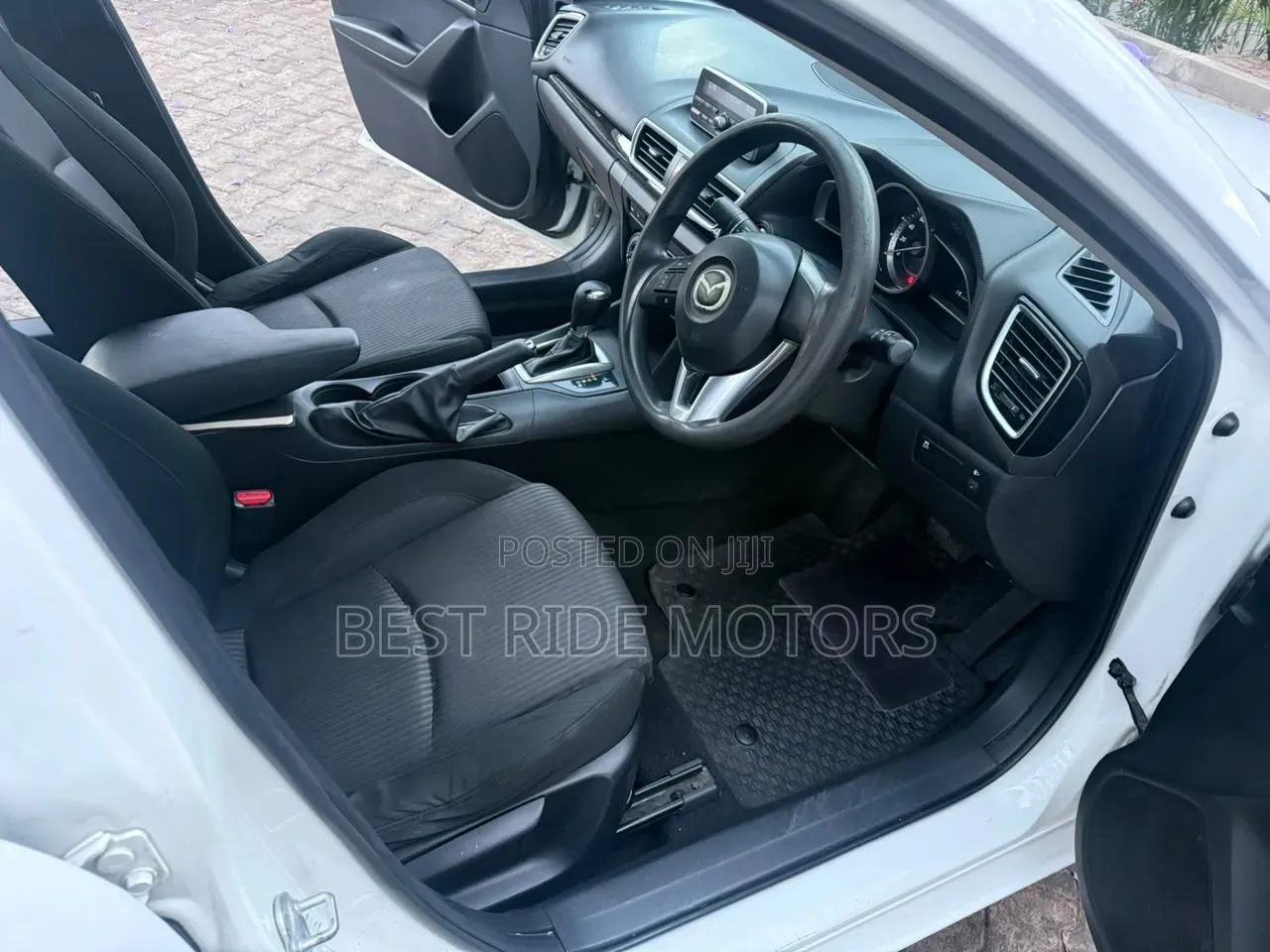 Mazda Axela 2015 White