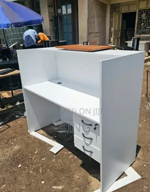 Training Reception Desk
