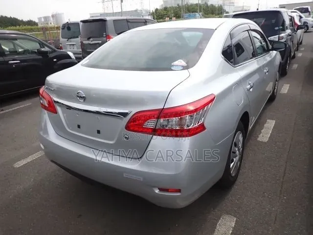 Nissan Sylphy 2019 Silver