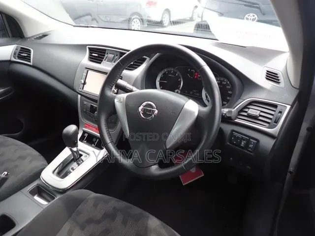 Nissan Sylphy 2019 Silver
