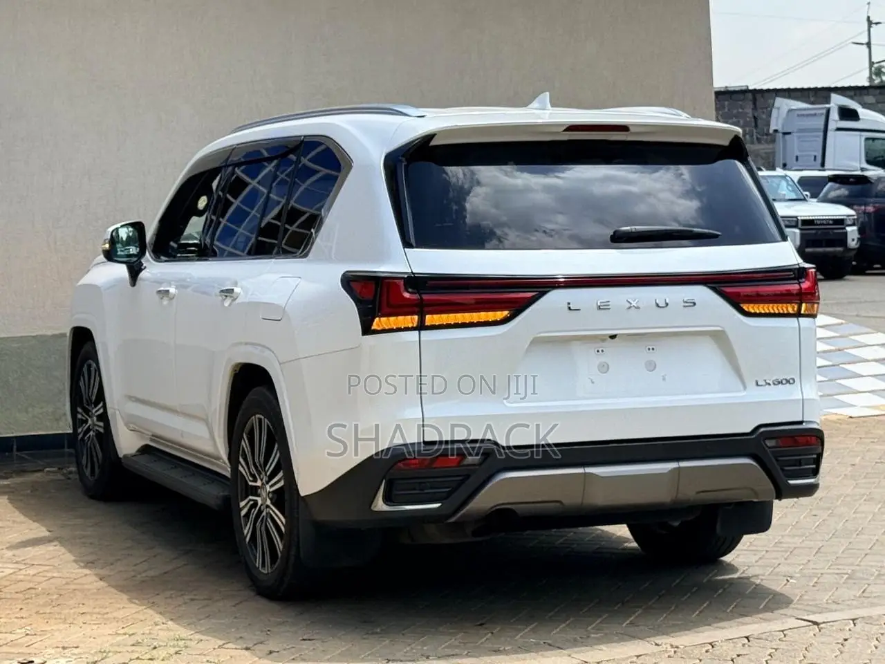 Lexus LX 600 2022 Pearl