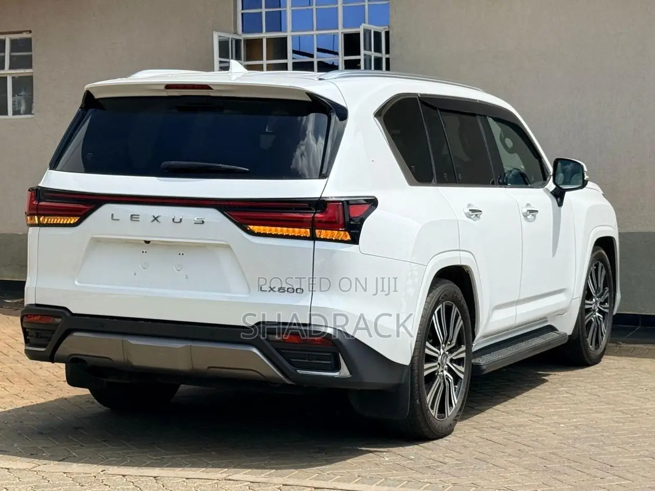 Lexus LX 600 2022 Pearl