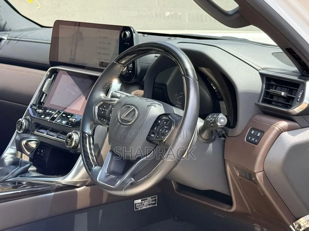 Lexus LX 600 2022 Pearl