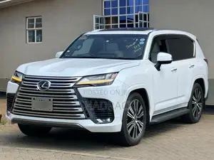 Lexus LX 600 2022 Pearl