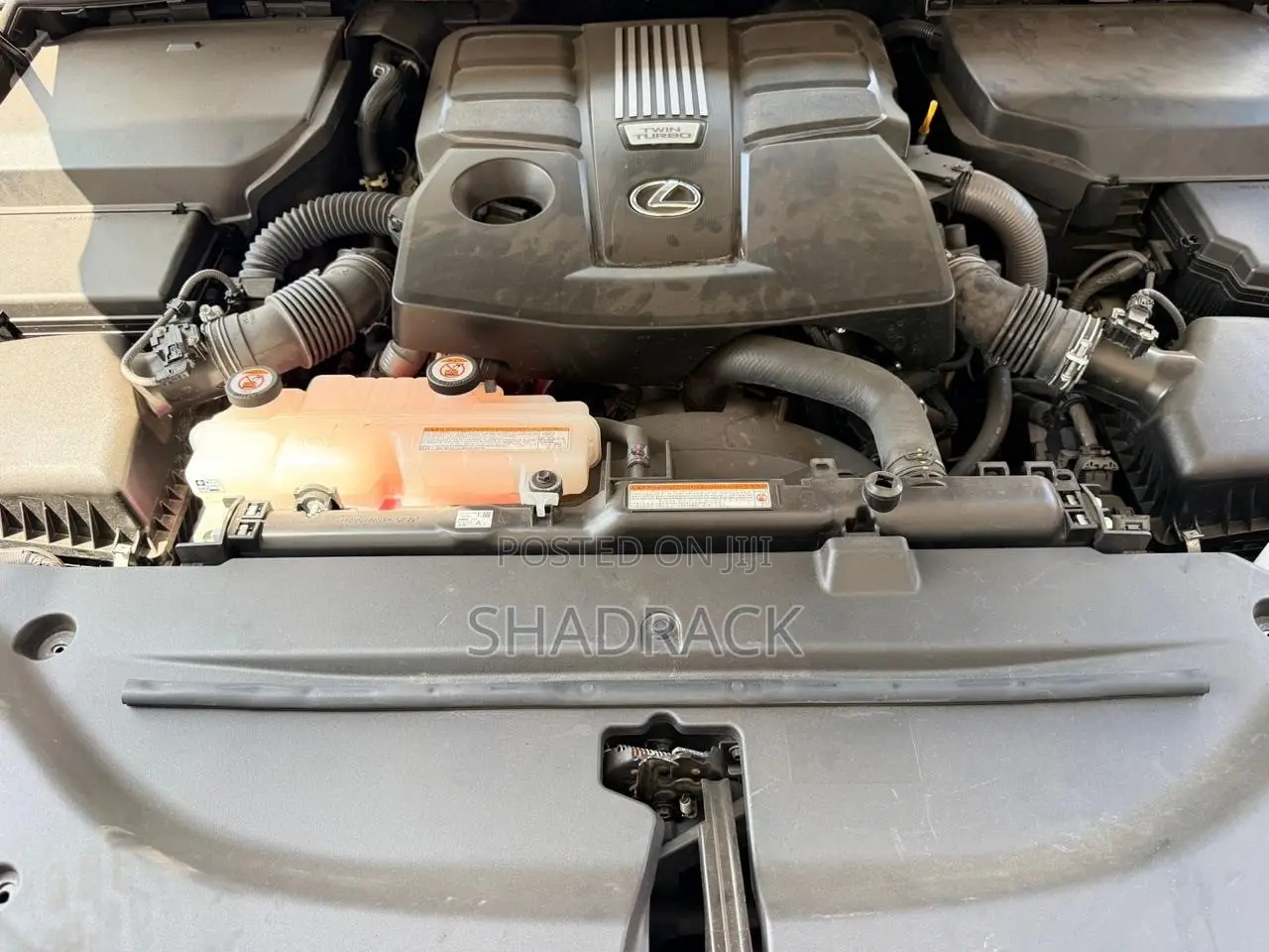 Lexus LX 600 2022 Pearl