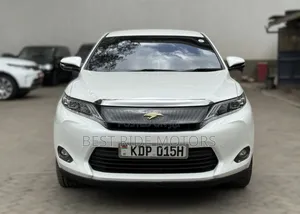 Toyota Harrier 2.0 2016 White