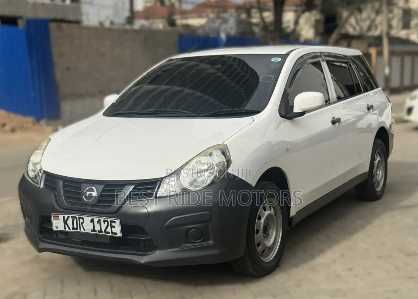 Nissan Advan 2017 White