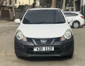 Nissan Advan 2017 White