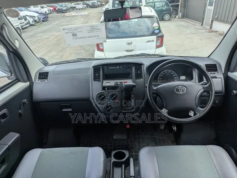 Toyota TownAce 2019 White