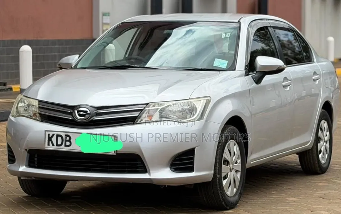 Toyota Axio 2016 Silver
