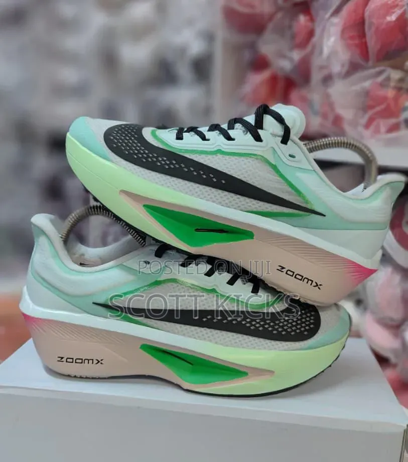 Nike Zoomx Fly 6 Trainers