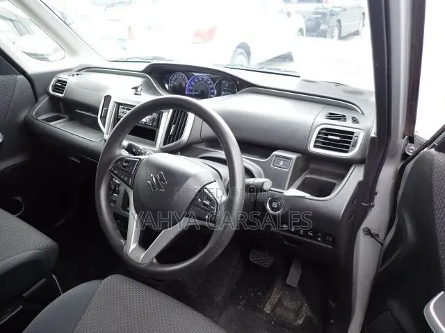 Suzuki Solio 2019 Silver