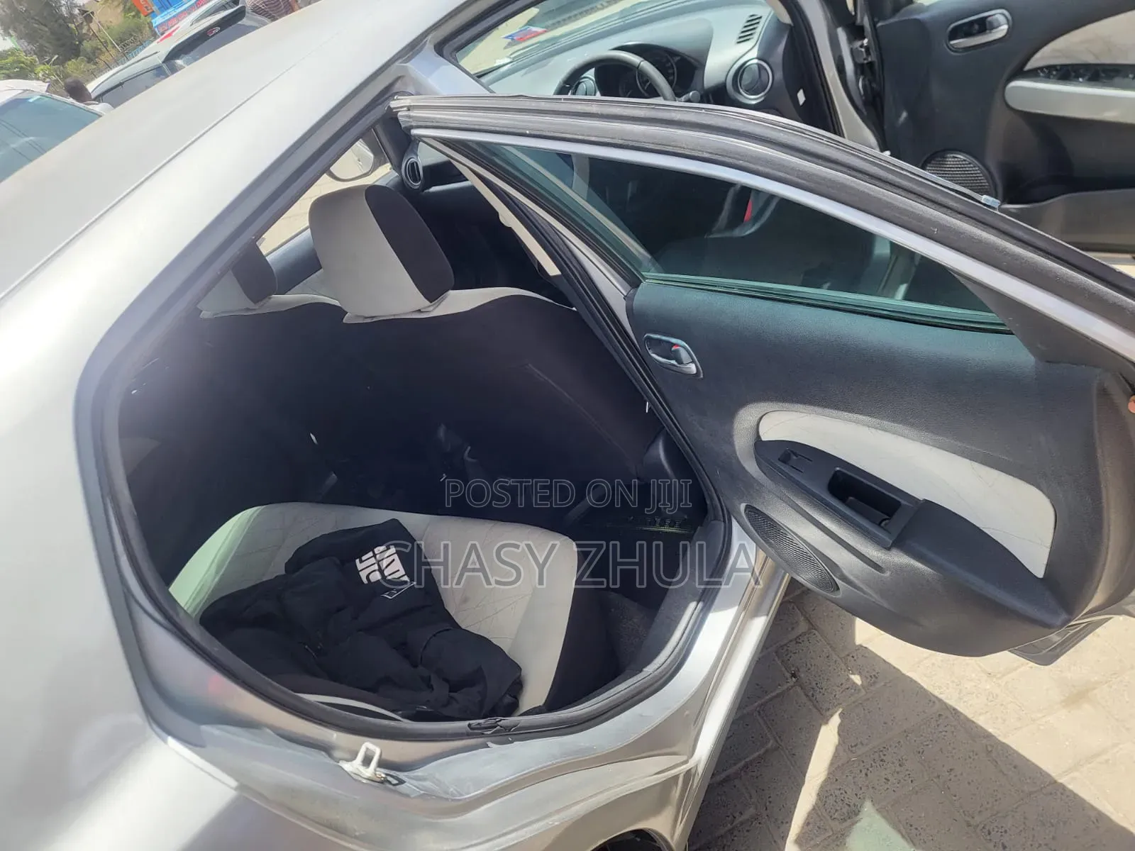 Mazda Demio 2012 Gray