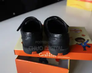 Crab Kids Boys Shoes Size 38