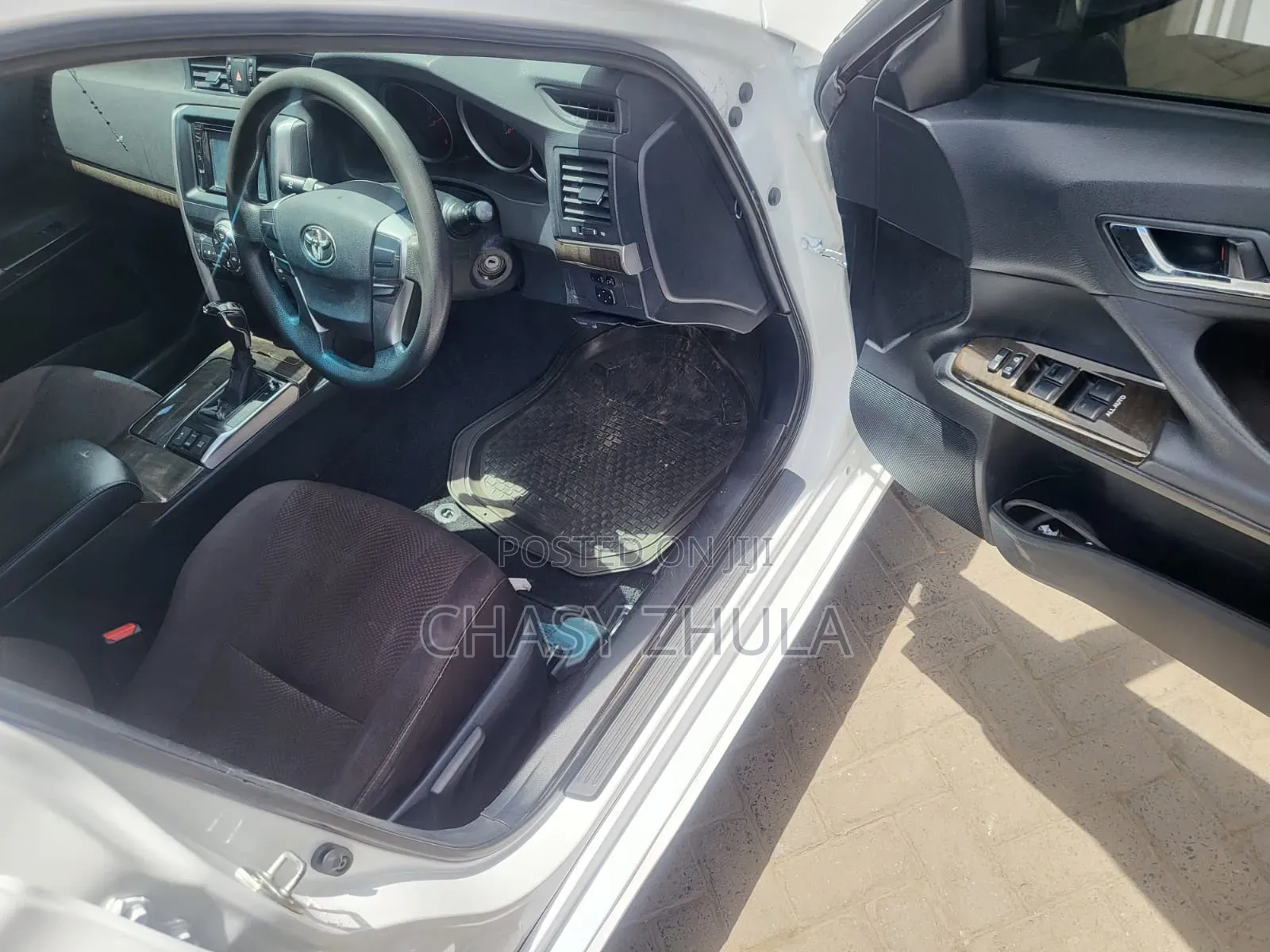 Toyota Mark X 2011 White