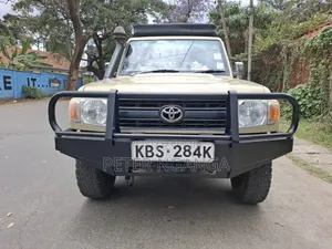 Toyota Land Cruiser 2012 Beige