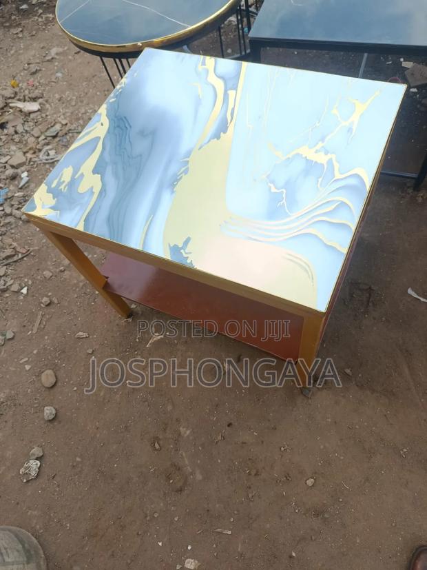 Simple Table for Sell
