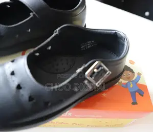 Crab Kids Girls Black School Shoes Size 35