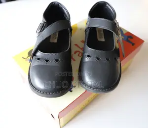 Crab Kids Girls Black School Shoes Size 35