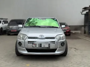 Toyota Succeed 2018 Silver
