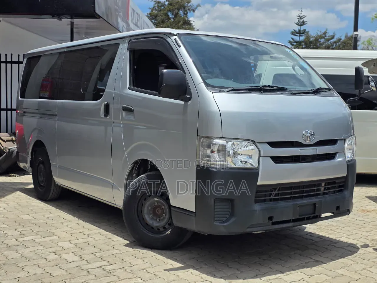 Toyota HiAce 2019 Silver