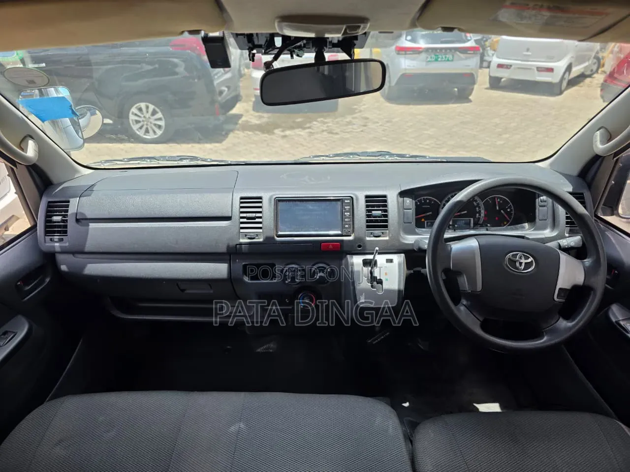 Toyota HiAce 2019 Silver