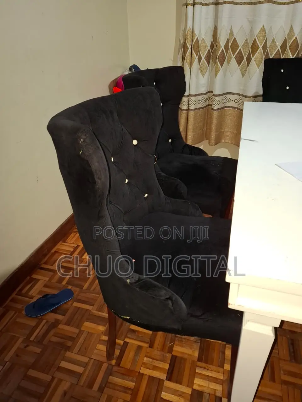 Dining Table, High Quality, White Table With 6 Black Seats