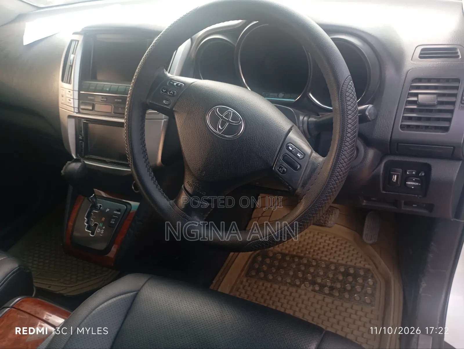 Toyota Harrier 2011 White