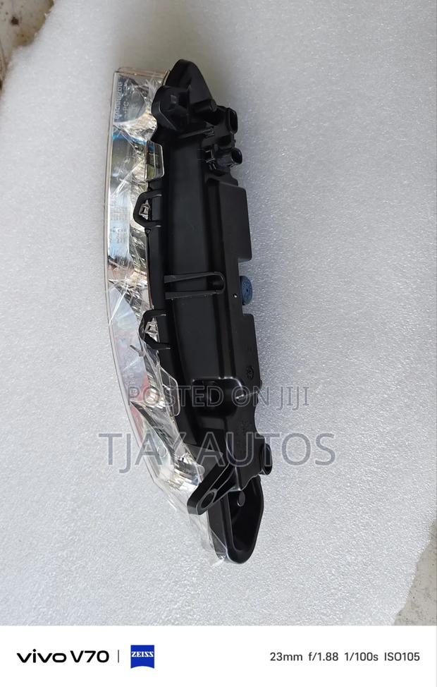 Mercedes BENZ S-Class W221 LED Daytime Running Light DRL Fog Light