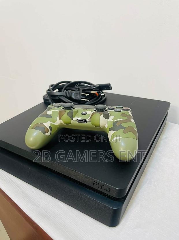Play Station 4 Slimm Chipped Plus Fc27 Installed