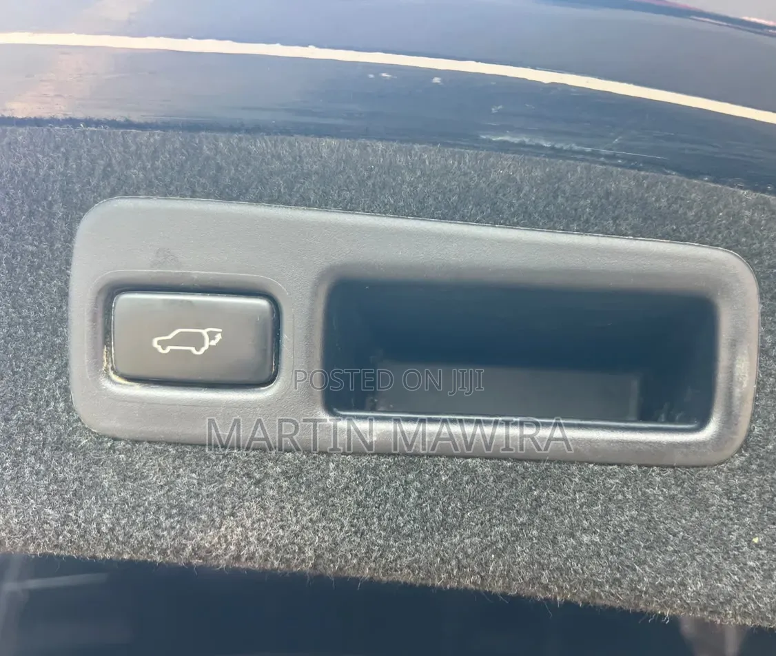 Toyota Harrier 2017 Black