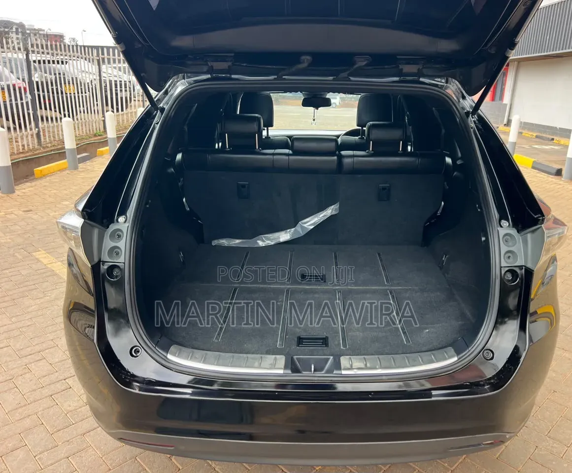 Toyota Harrier 2017 Black