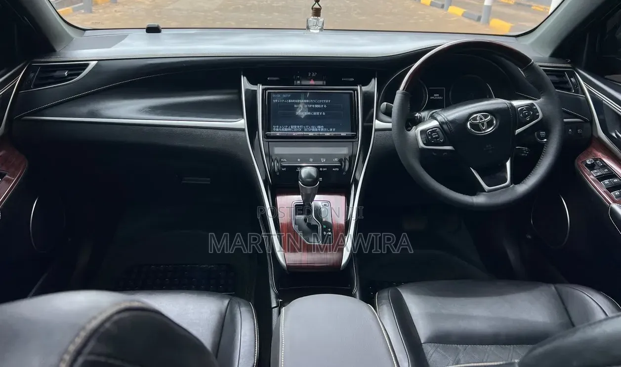 Toyota Harrier 2017 Black