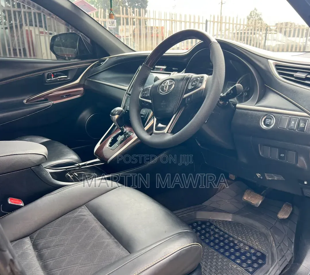 Toyota Harrier 2017 Black
