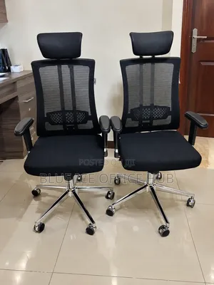 Black Mesh Office Chair With Headrest – Ergonomic Computer Chair