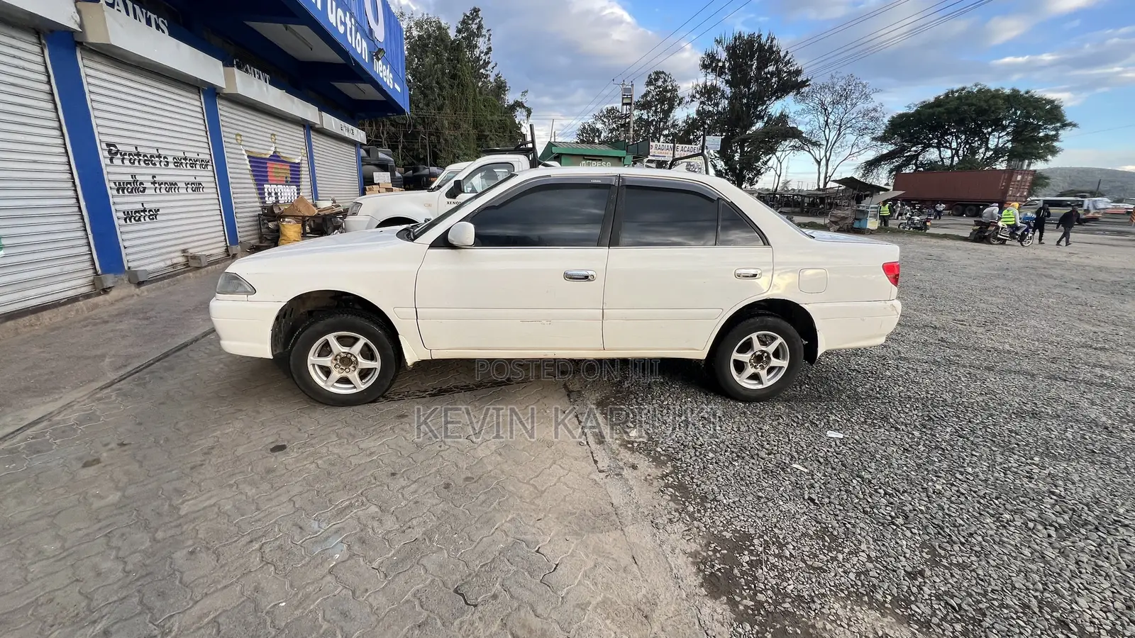 Toyota Carina 2001 White