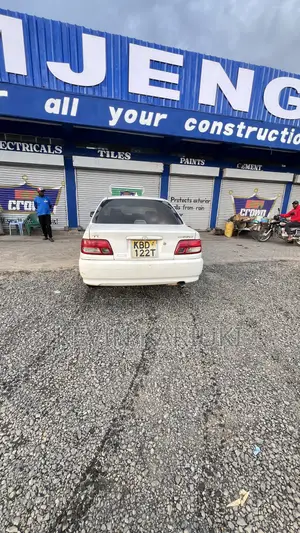 Toyota Carina 2001 White