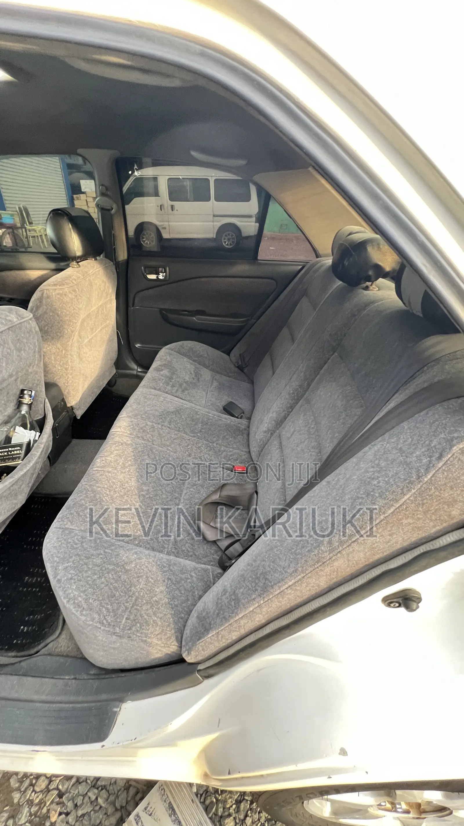 Toyota Carina 2001 White